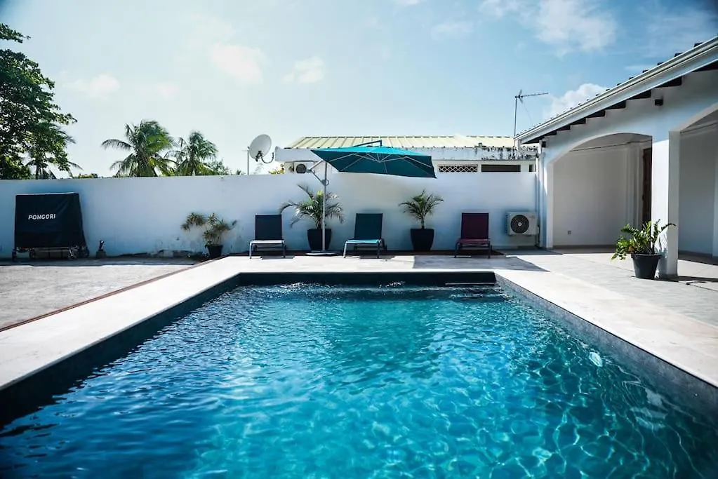 Magnifique Villa Avec Piscine Sainte-Anne