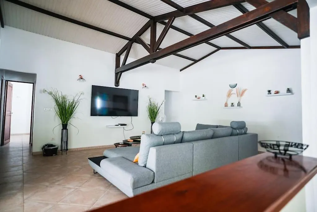 Magnifique Villa Avec Piscine Sainte-Anne